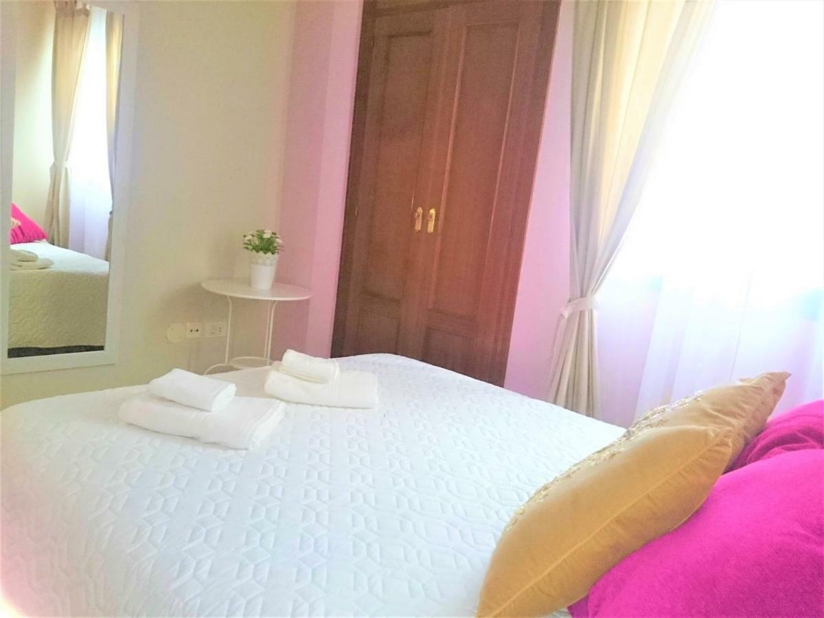 Bright Spacious Apartment, 2 Min Walk From Beach Candelaria Esterno foto